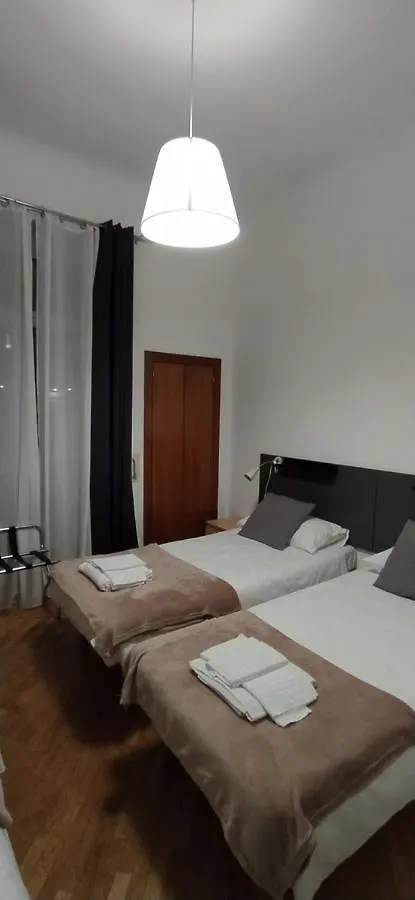 Hotel Domus Nikolai Bari Włochy