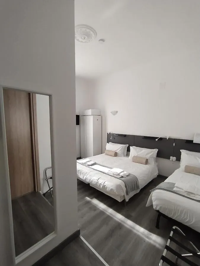 ** Pensjonat Hotel Domus Nikolai Bari Włochy