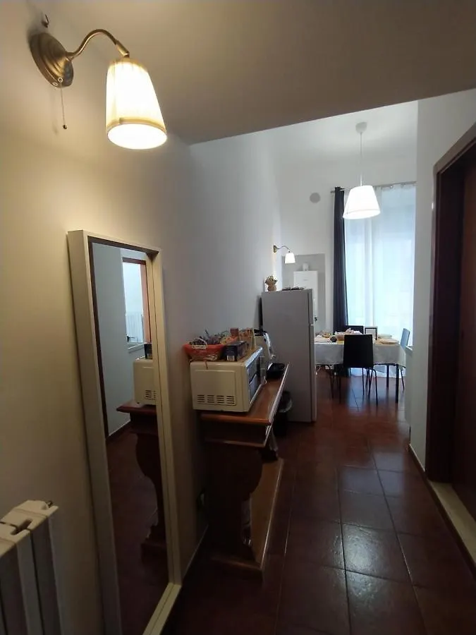 Hotel Domus Nikolai Bari