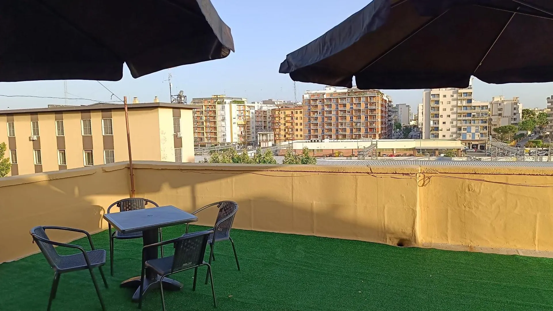 ** Pensjonat Hotel Domus Nikolai Bari Włochy
