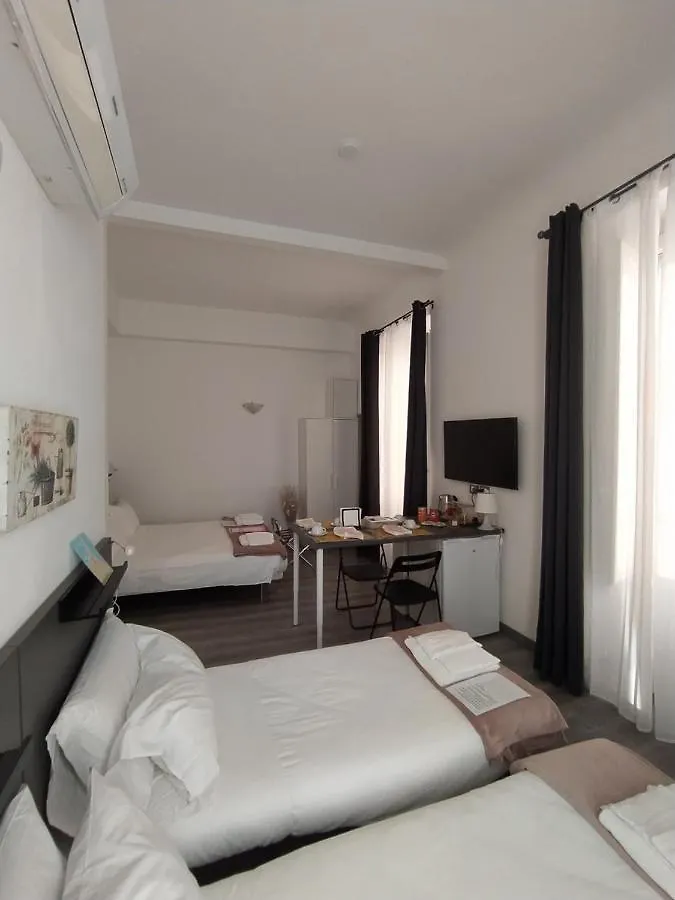Guest house Domus Nikolai Hotel Bari